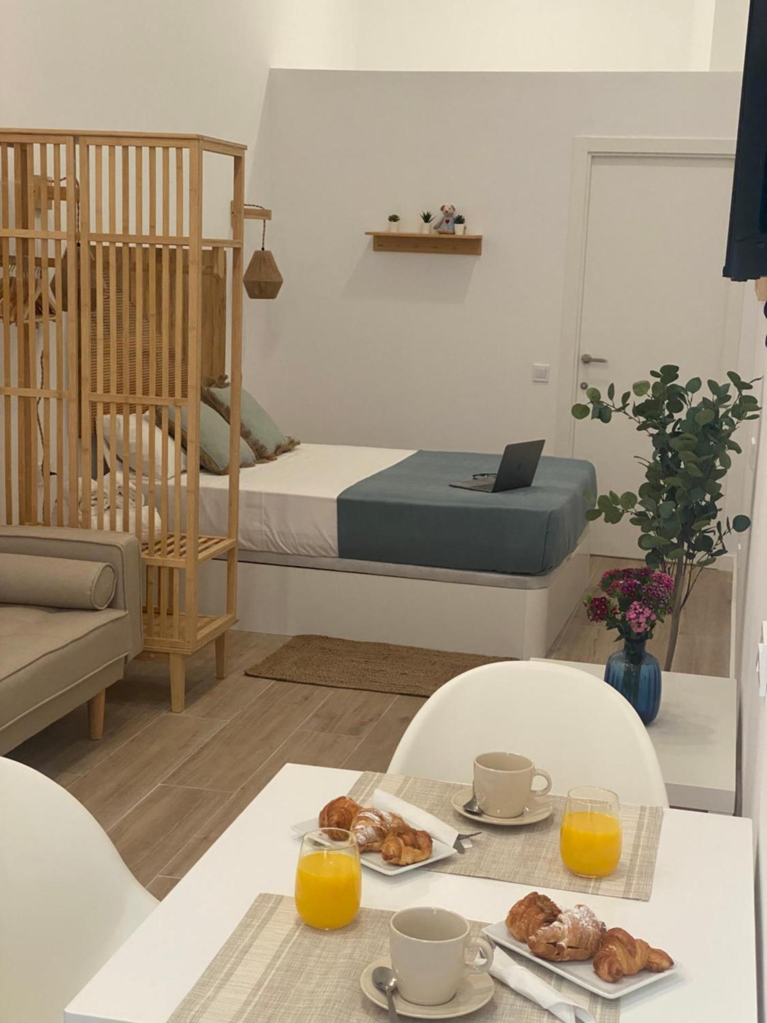 Travel Habitat Cabanyal Lofts Apartment Valencia Exterior photo