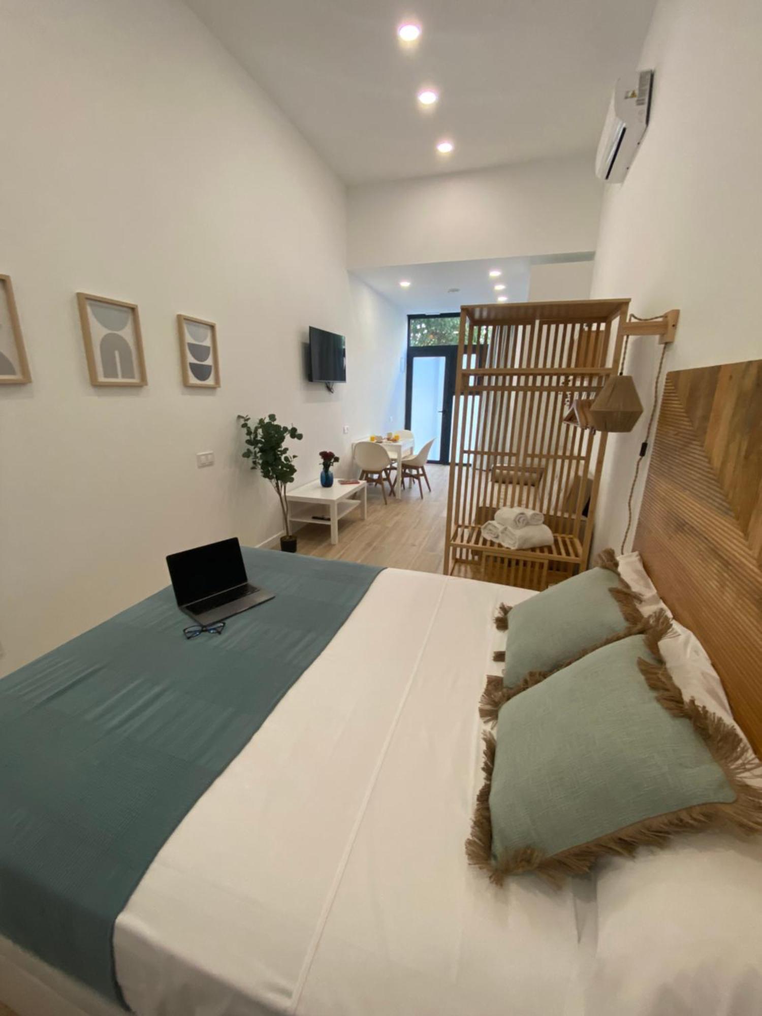 Travel Habitat Cabanyal Lofts Apartment Valencia Exterior photo